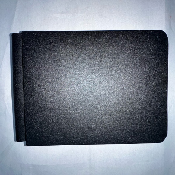 New Creative Memories 5x7 Black Photo Album Includes Unused Pages - Picture 5 of 7